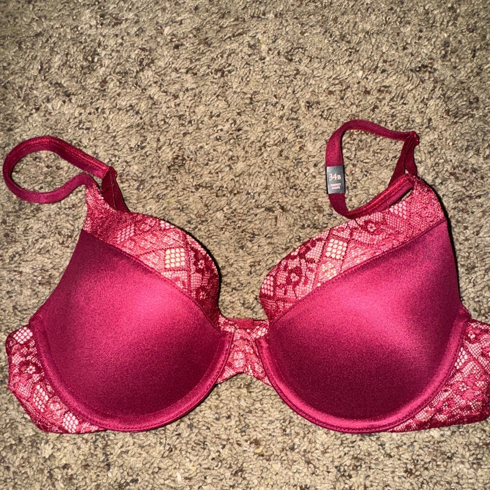 Victoria’s Secret perfect shape bra 34B